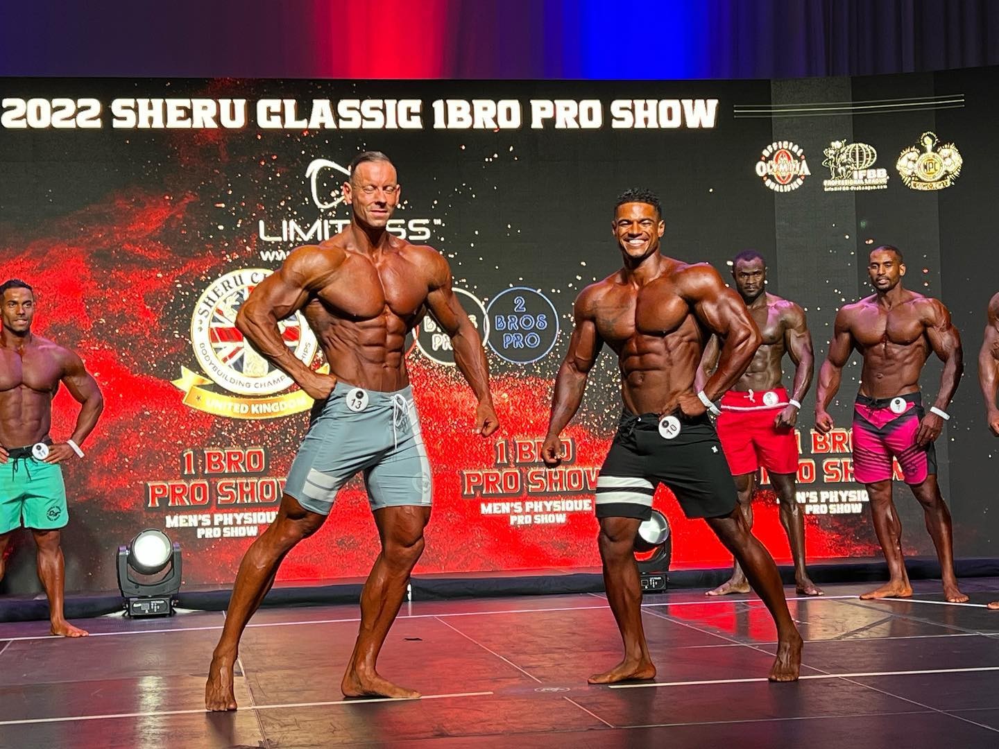 Tyler Smith, Elton Mota�