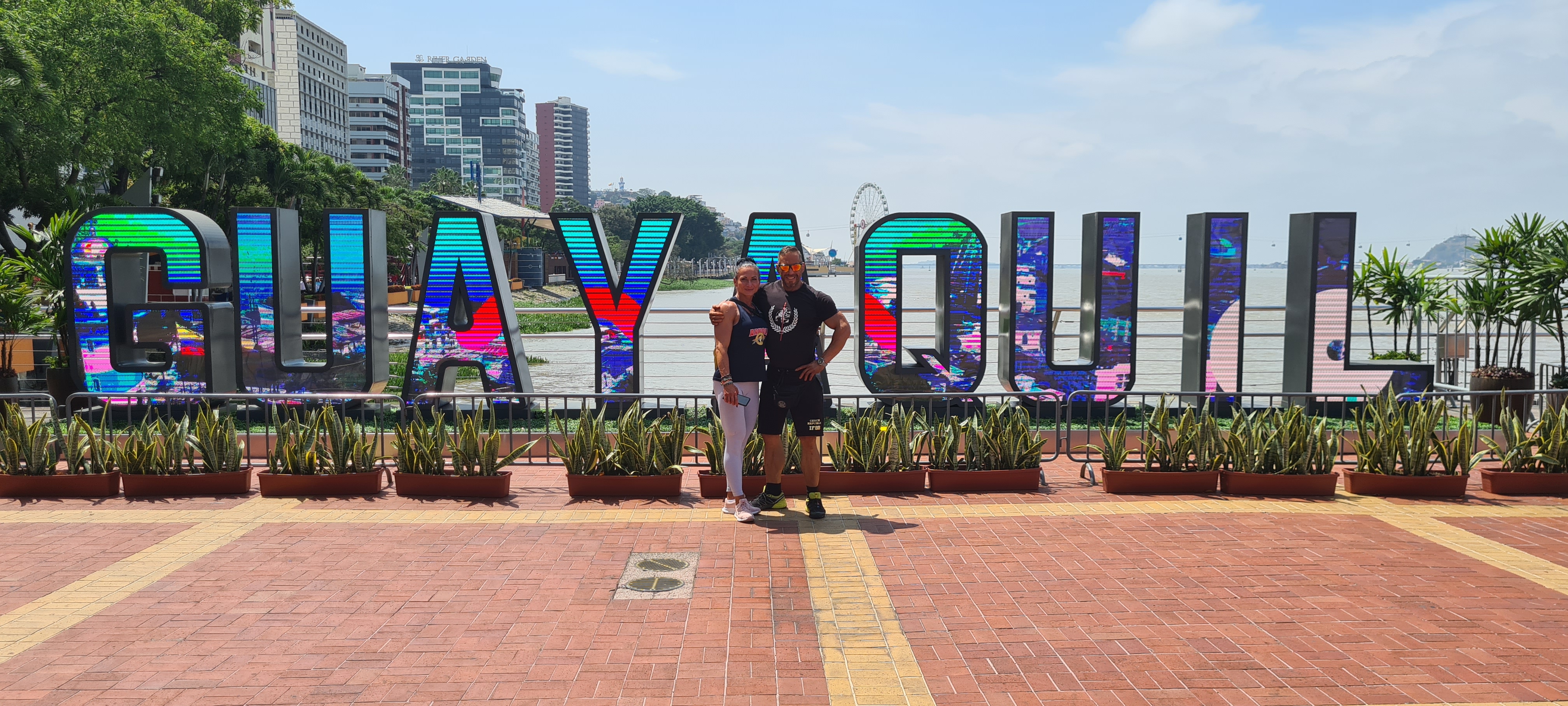 Boris a Mariana Palovi�ovi v d�ji�ti IFBB Classic Physique of America Cup 2022�