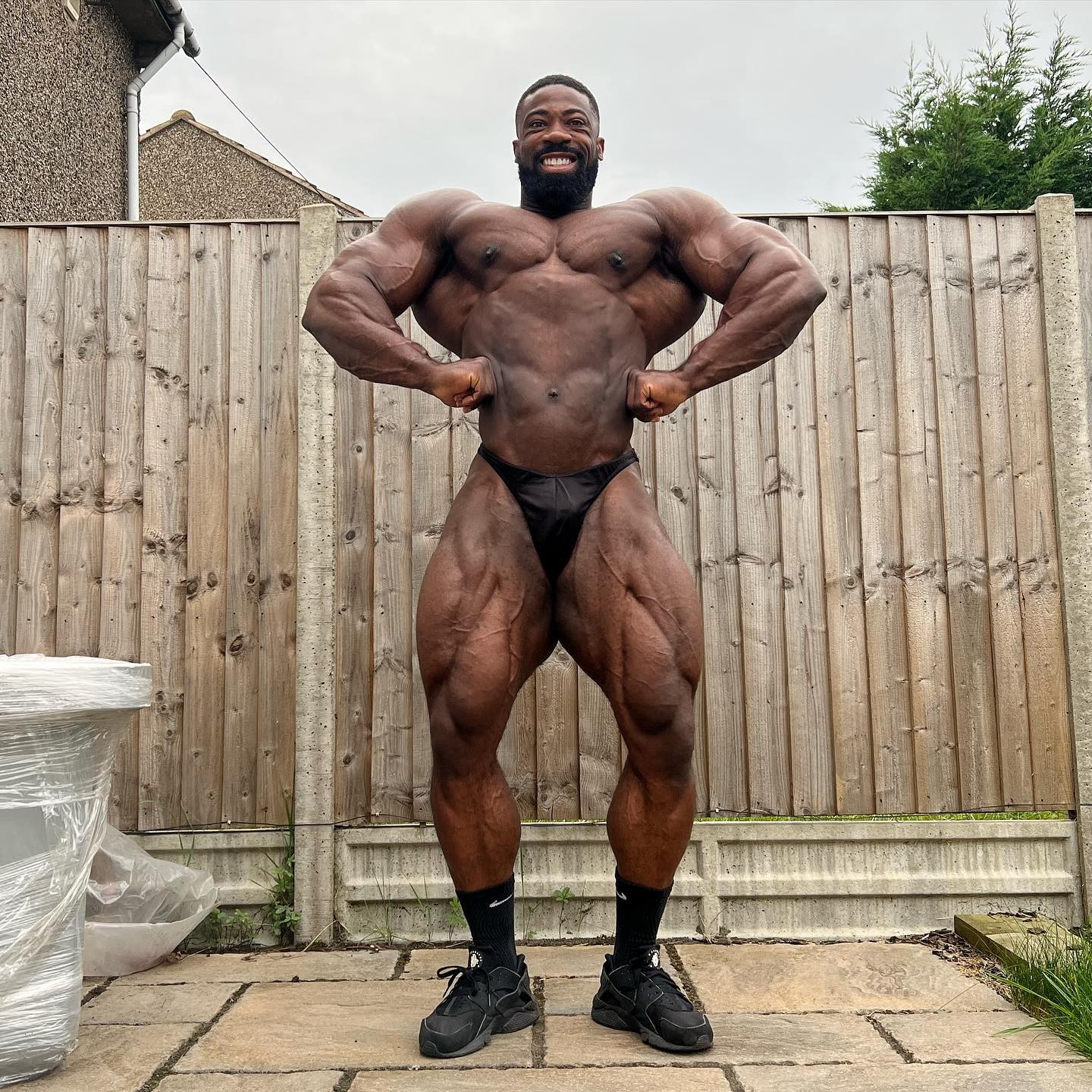 Marc Hector 3 t�dny p�ed Arnold Classic UK 2022