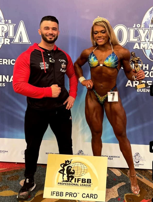 Kelly Estrada�