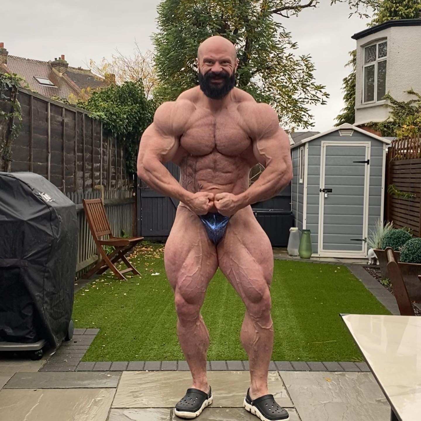 James Hollingshead