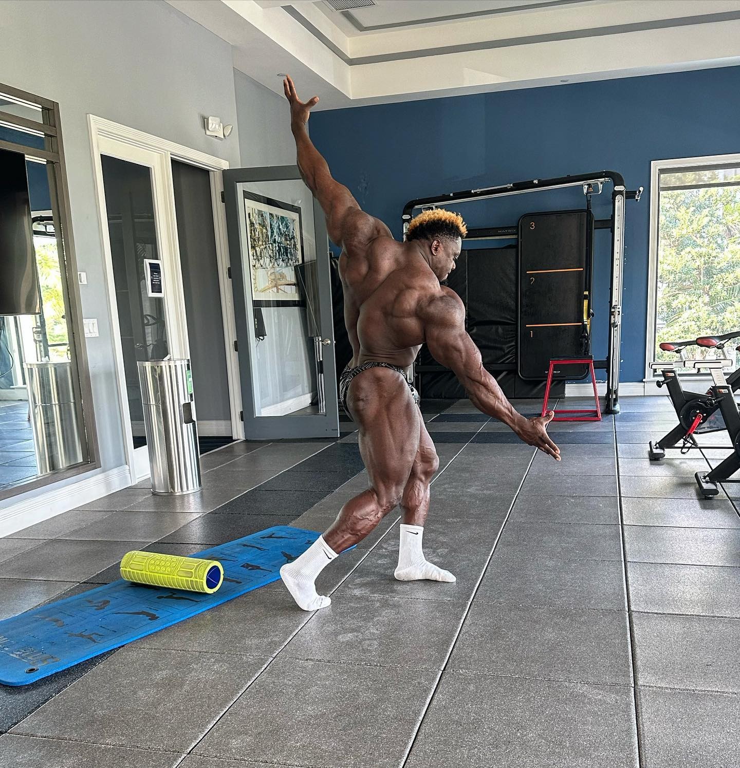 Blessing Awodibu 5 dn� p�ed Mr. Olympia 2022��