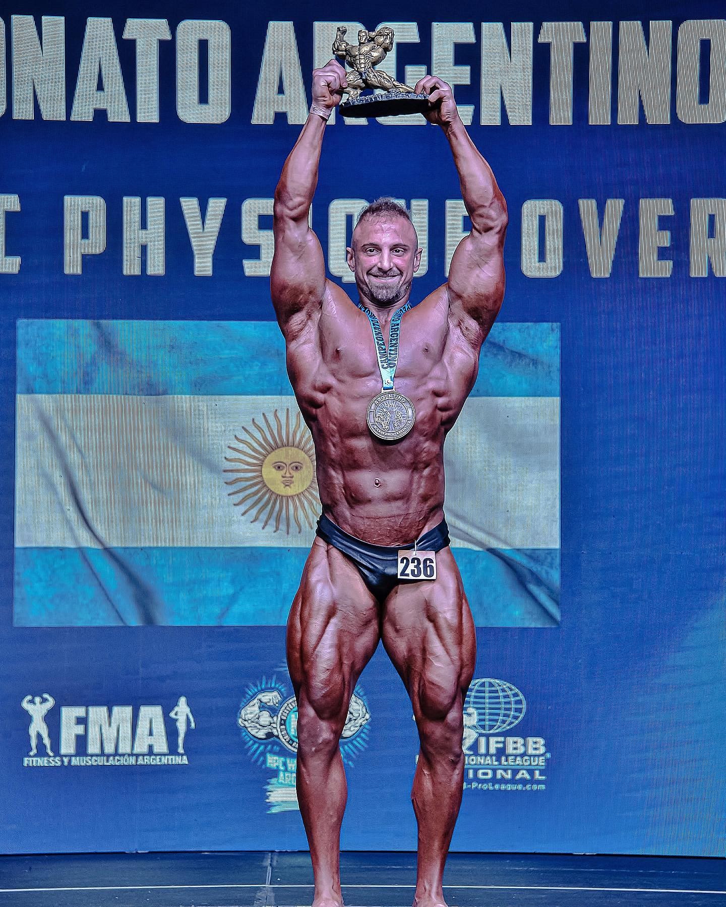 Augusto Carbone�