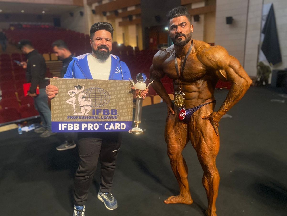 Ali Alzarkani�
