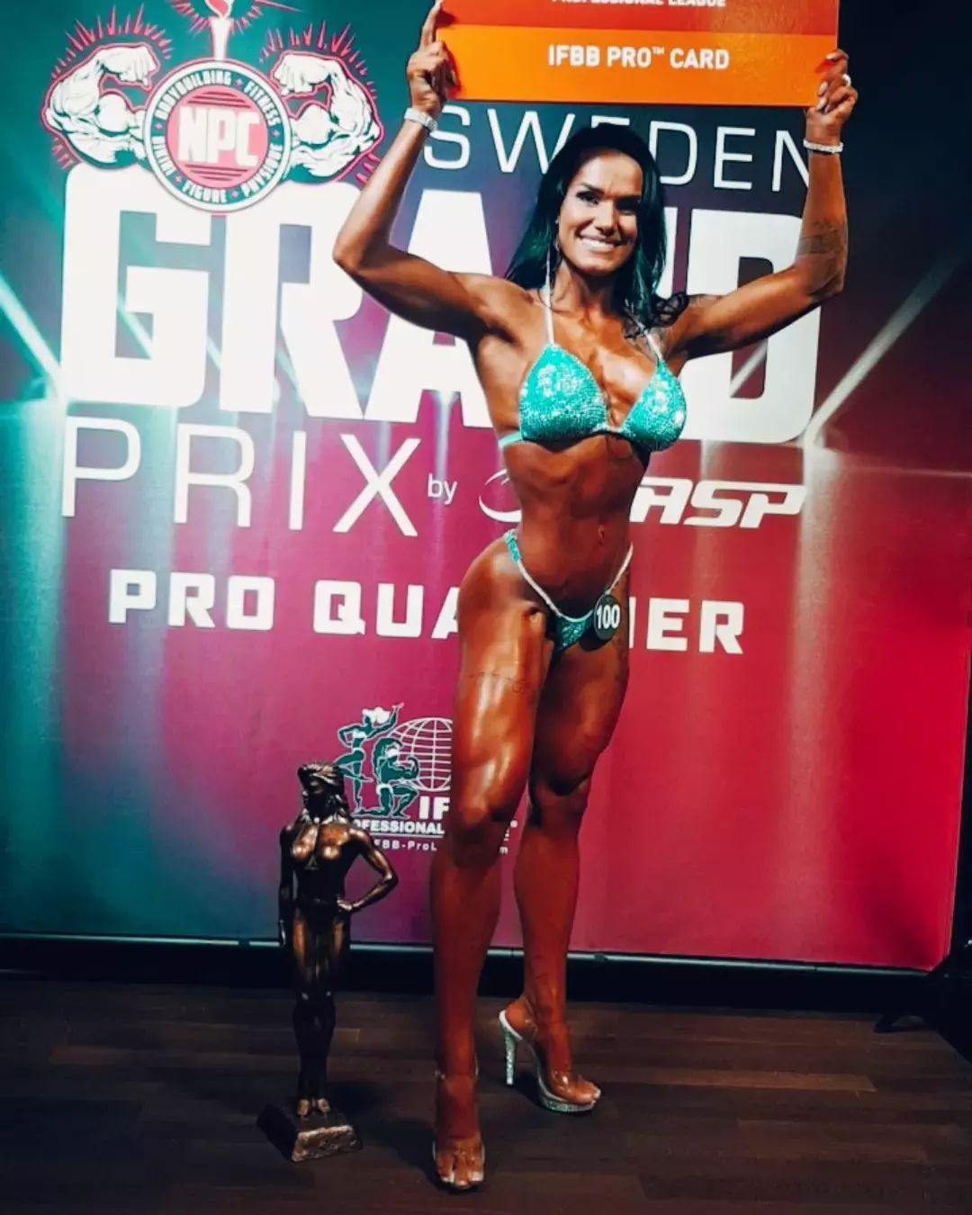 �Nadina Schaniel