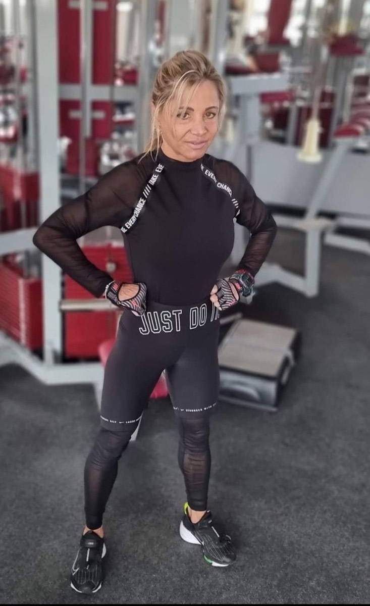 Zuzana Ko��nkov�