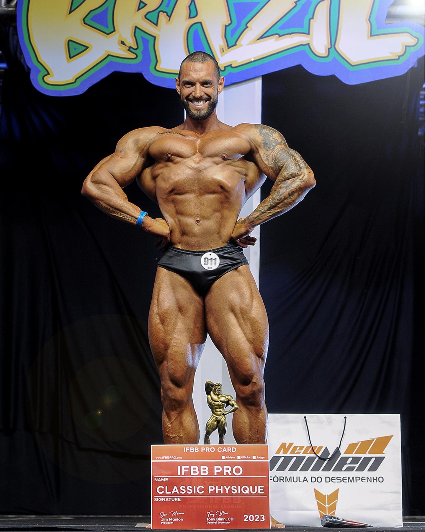 Afonso Emmel�