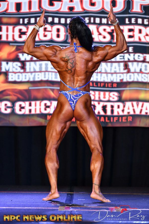 Marie Bouchalov� na Chicago Pro 2023