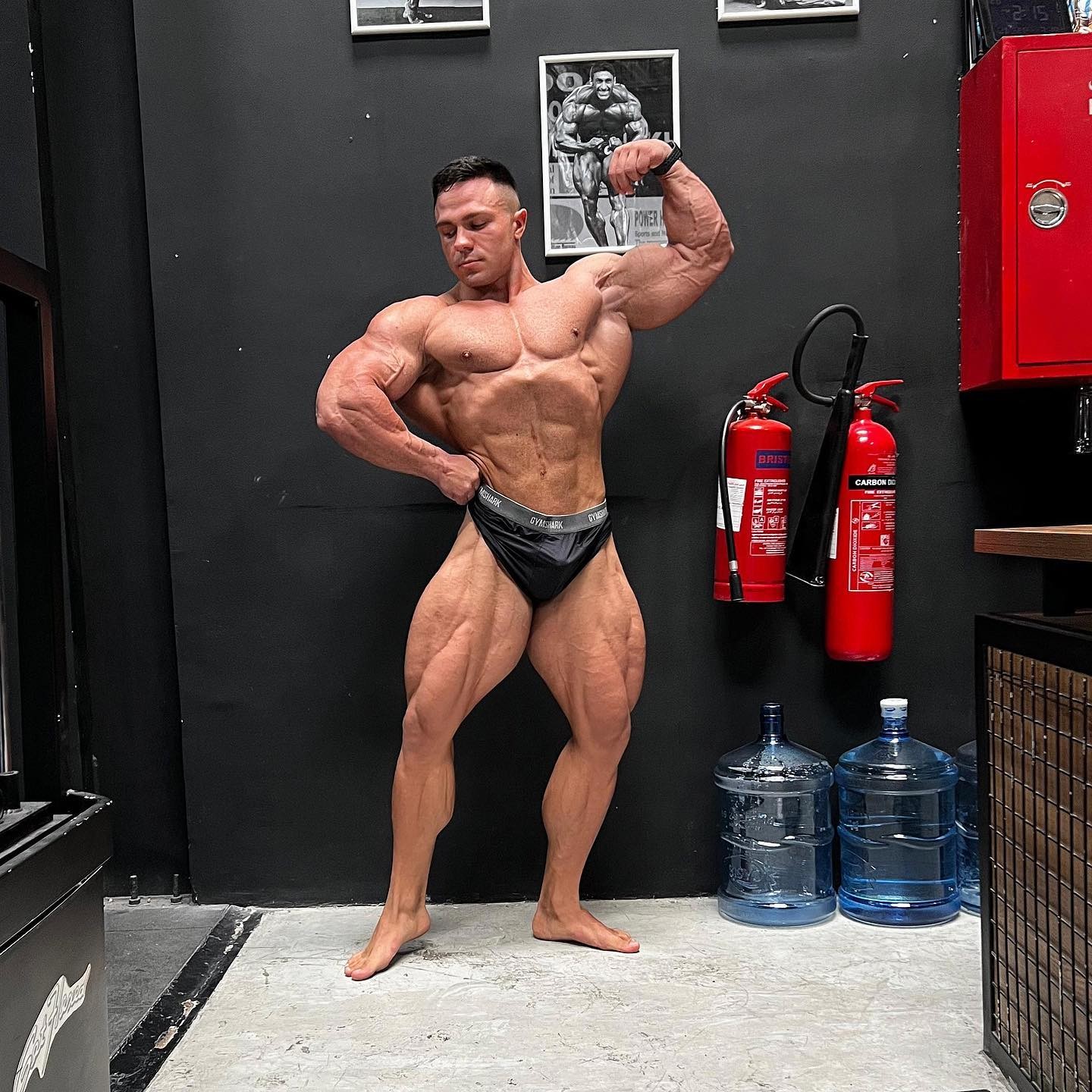 Valentin Petrov�