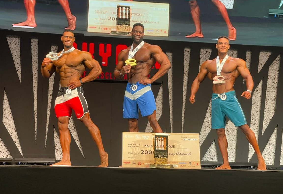 Abisai Pietersz, Adeyemi Awoyemi, Yousef Hassan�