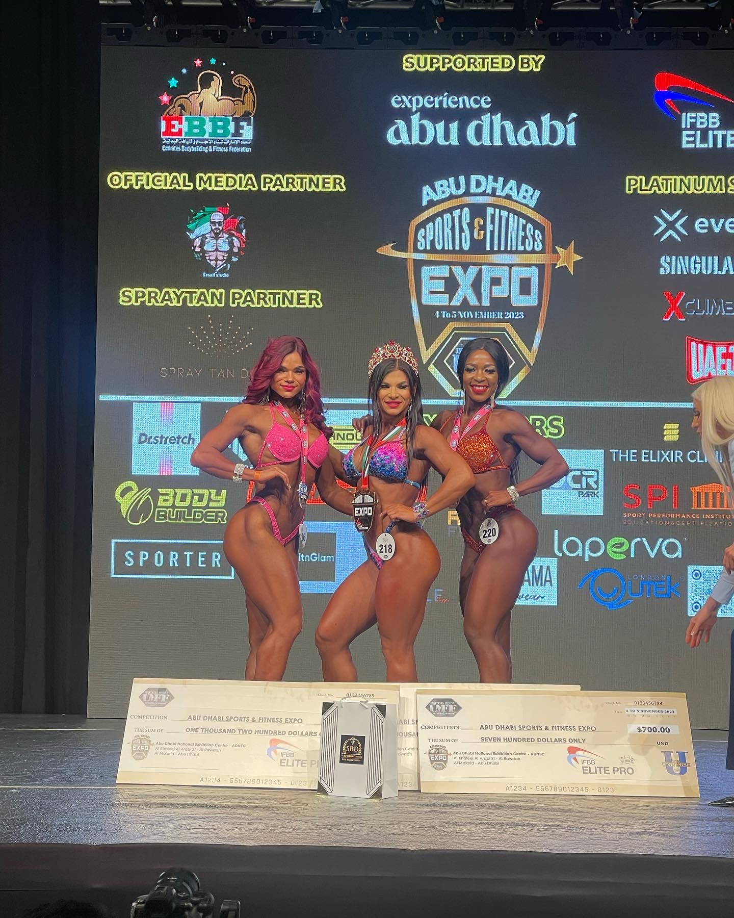�Rosanna Fung, Kristina Belinskaya, Everlyn Okinyi