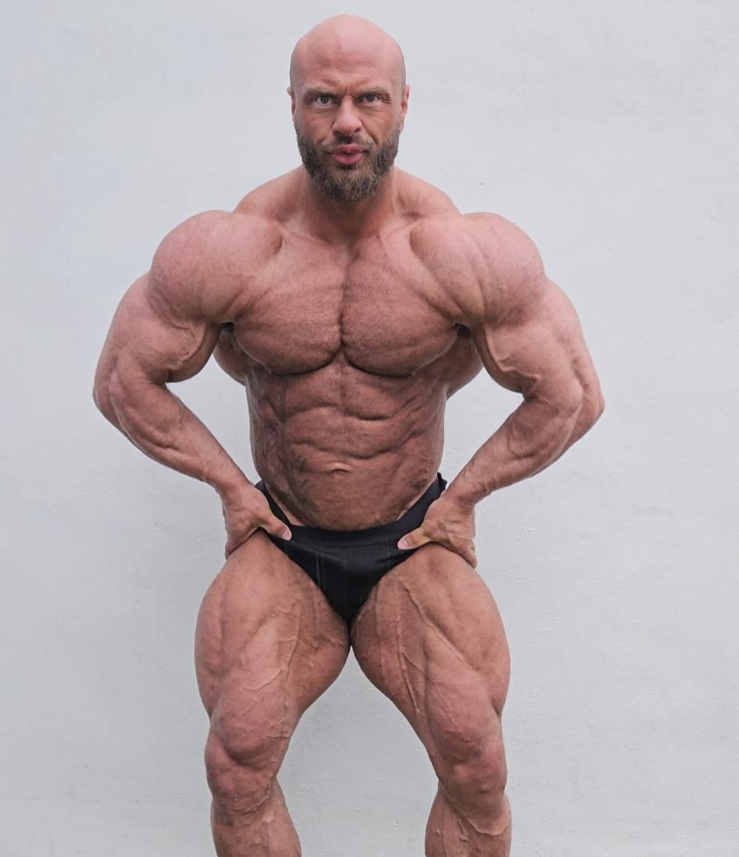 James Hollingshead
