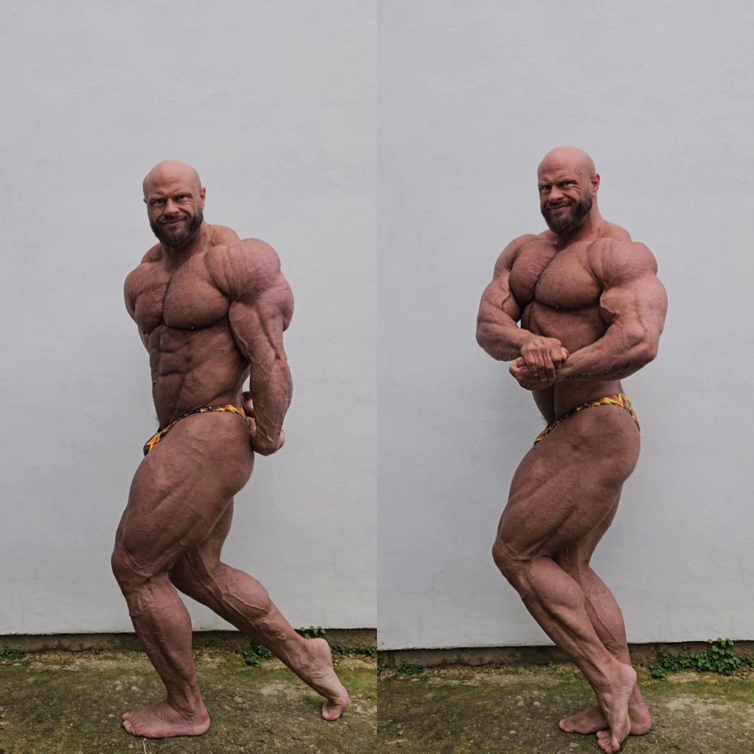James Hollingshead