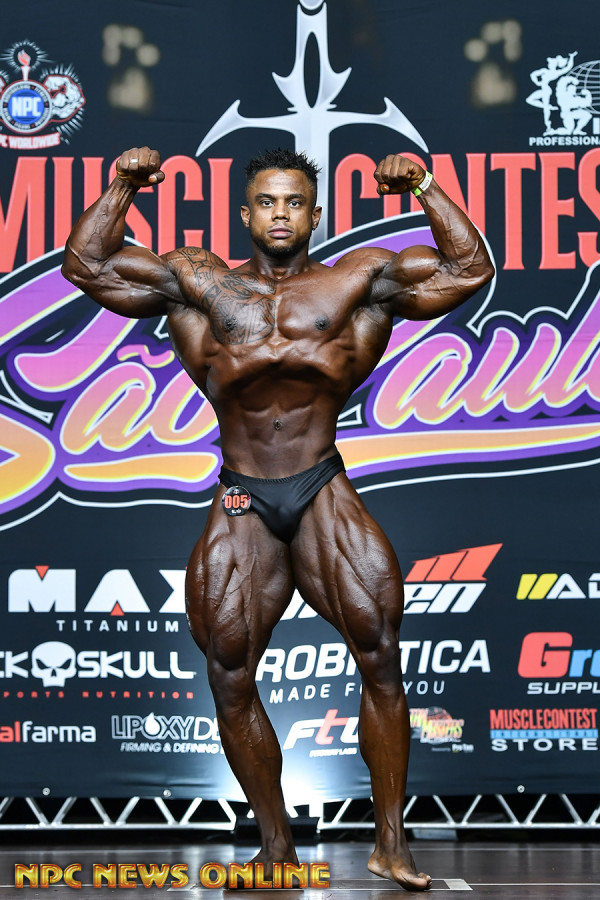 �Livingstone Livinho