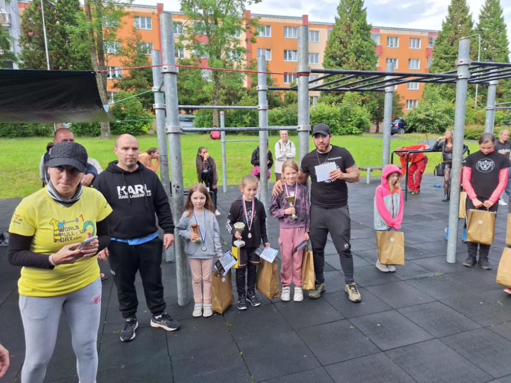 D�tsk� z�vody ve street workoutu (Habartov) 2024