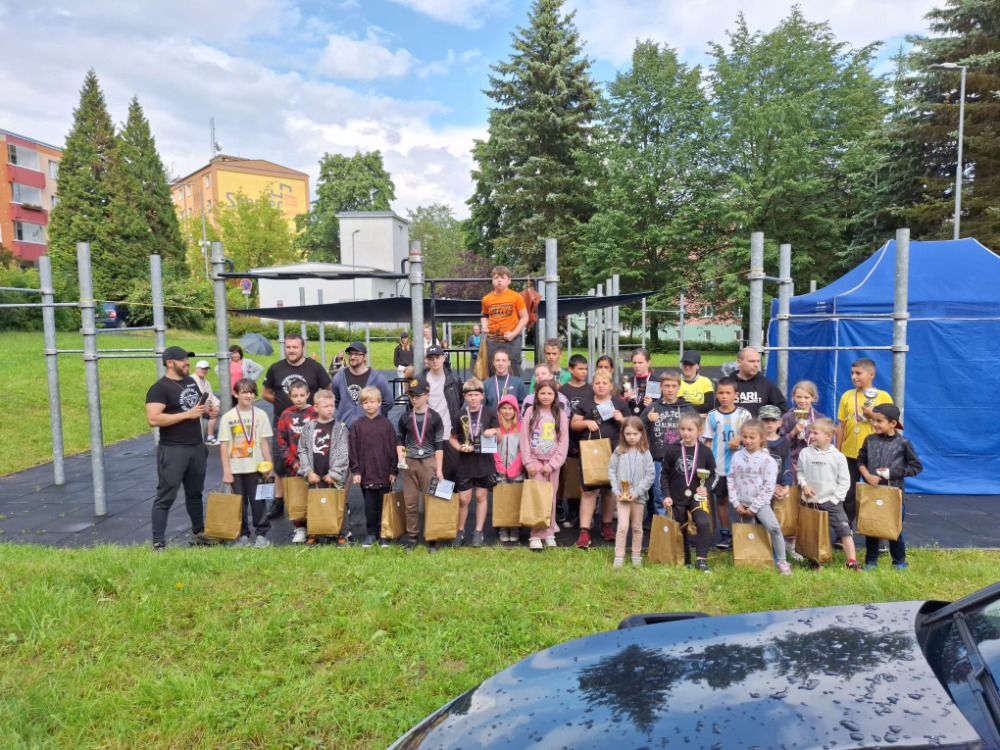 D�tsk� z�vody ve street workoutu (Habartov) 2024