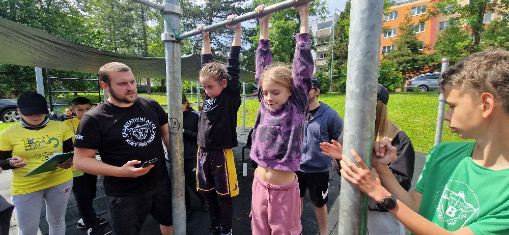 D�tsk� z�vody ve street workoutu (Habartov) 2024