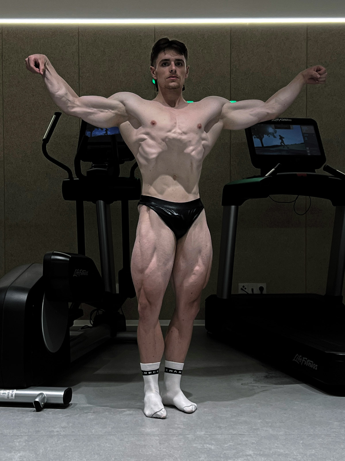Erik Benikovsk�