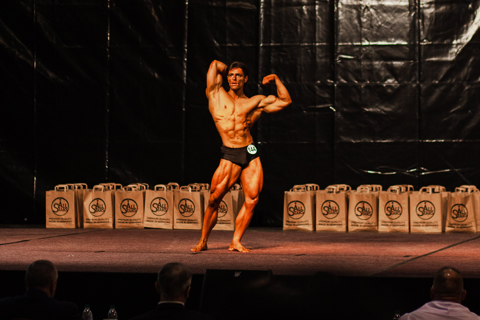 Erik Benikovsk�