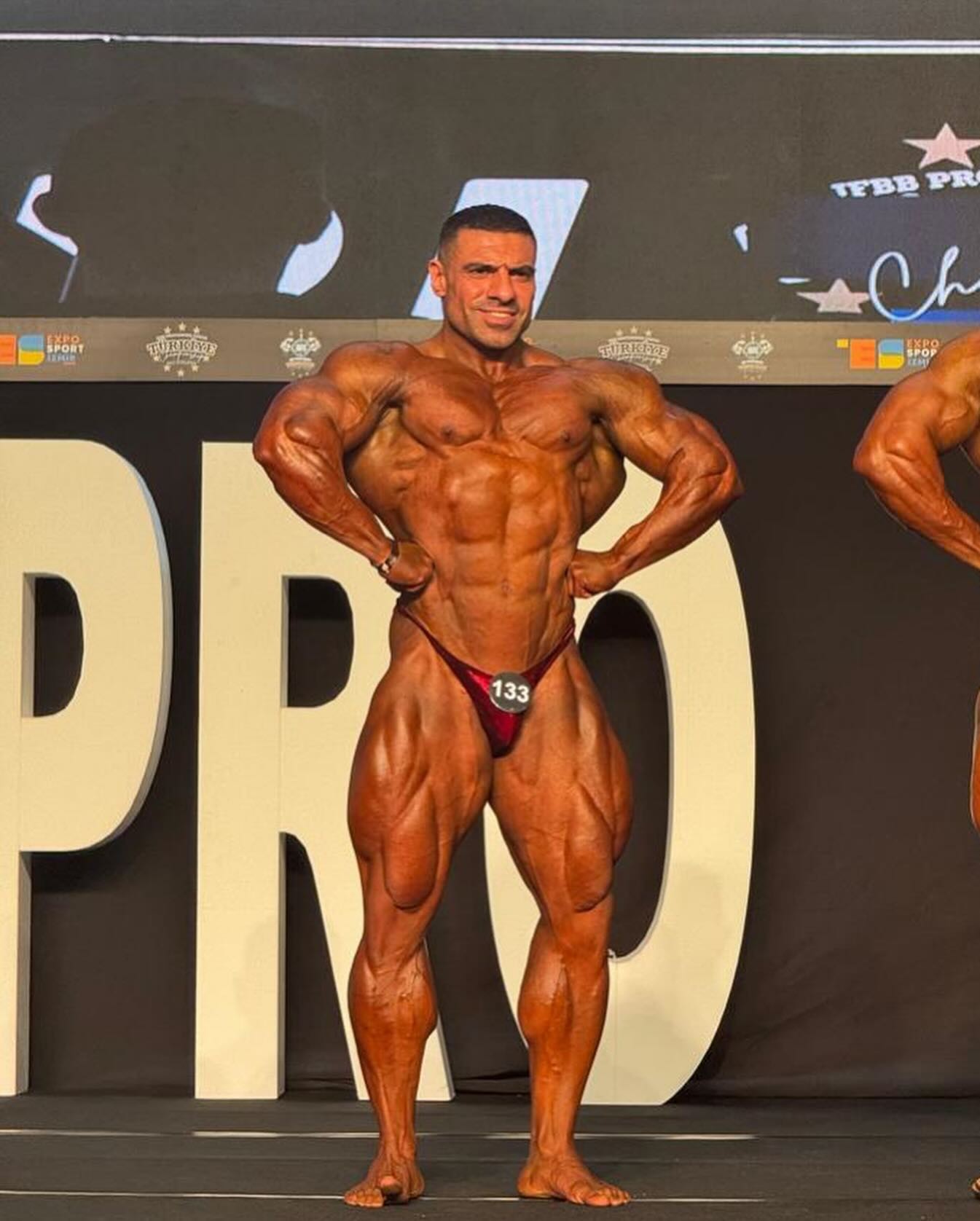 �Aziz Moarefi