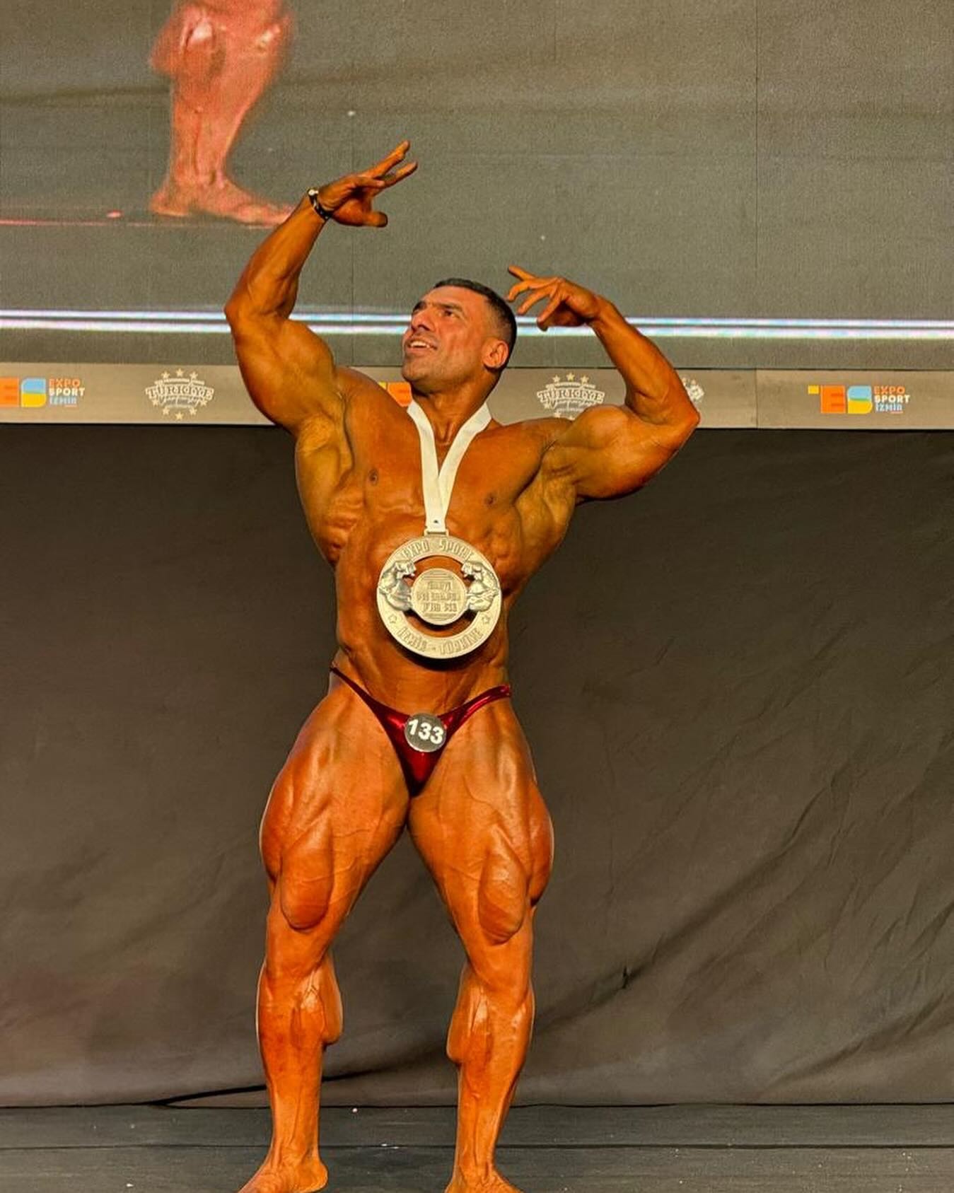 �Aziz Moarefi