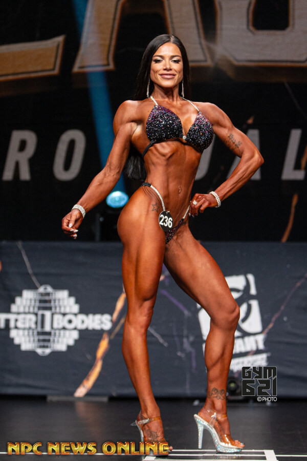 �Isabella Silva