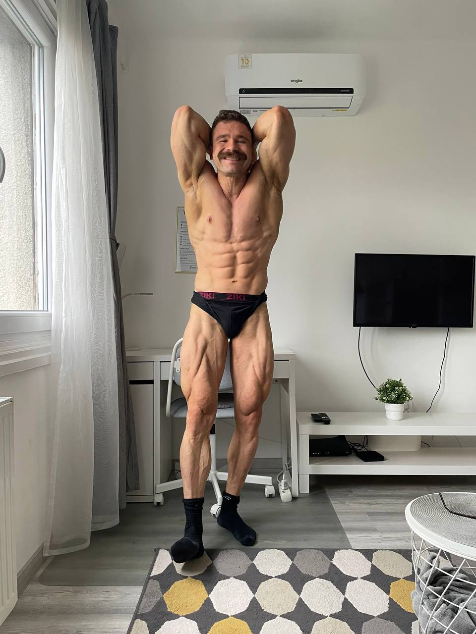 Petr Pol�k