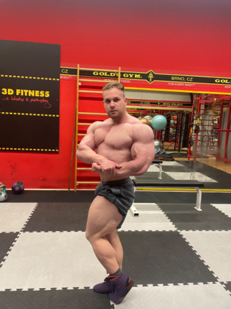 Dominik Kope�n�