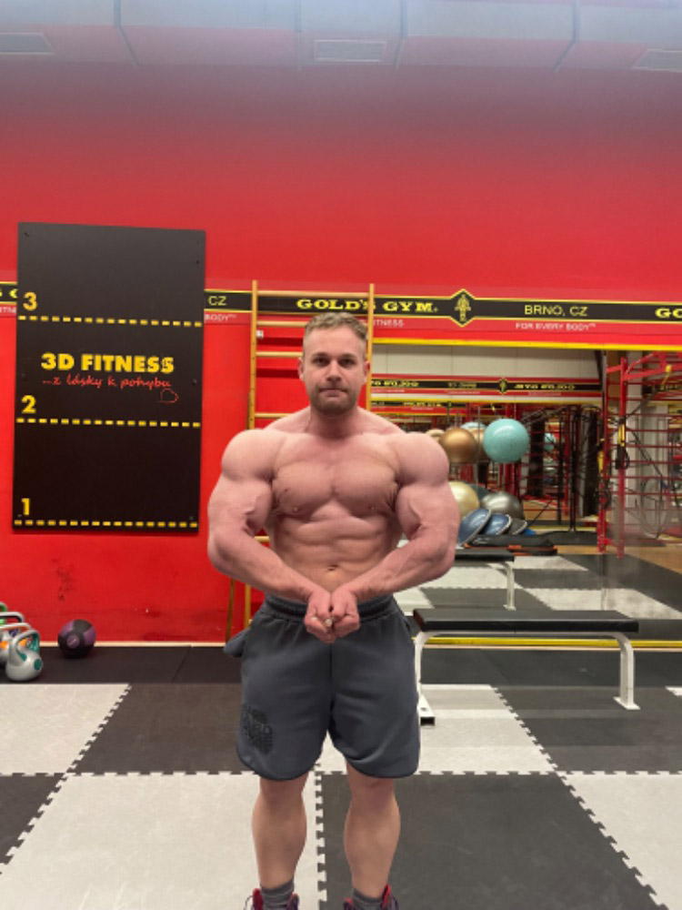 Dominik Kope�n�