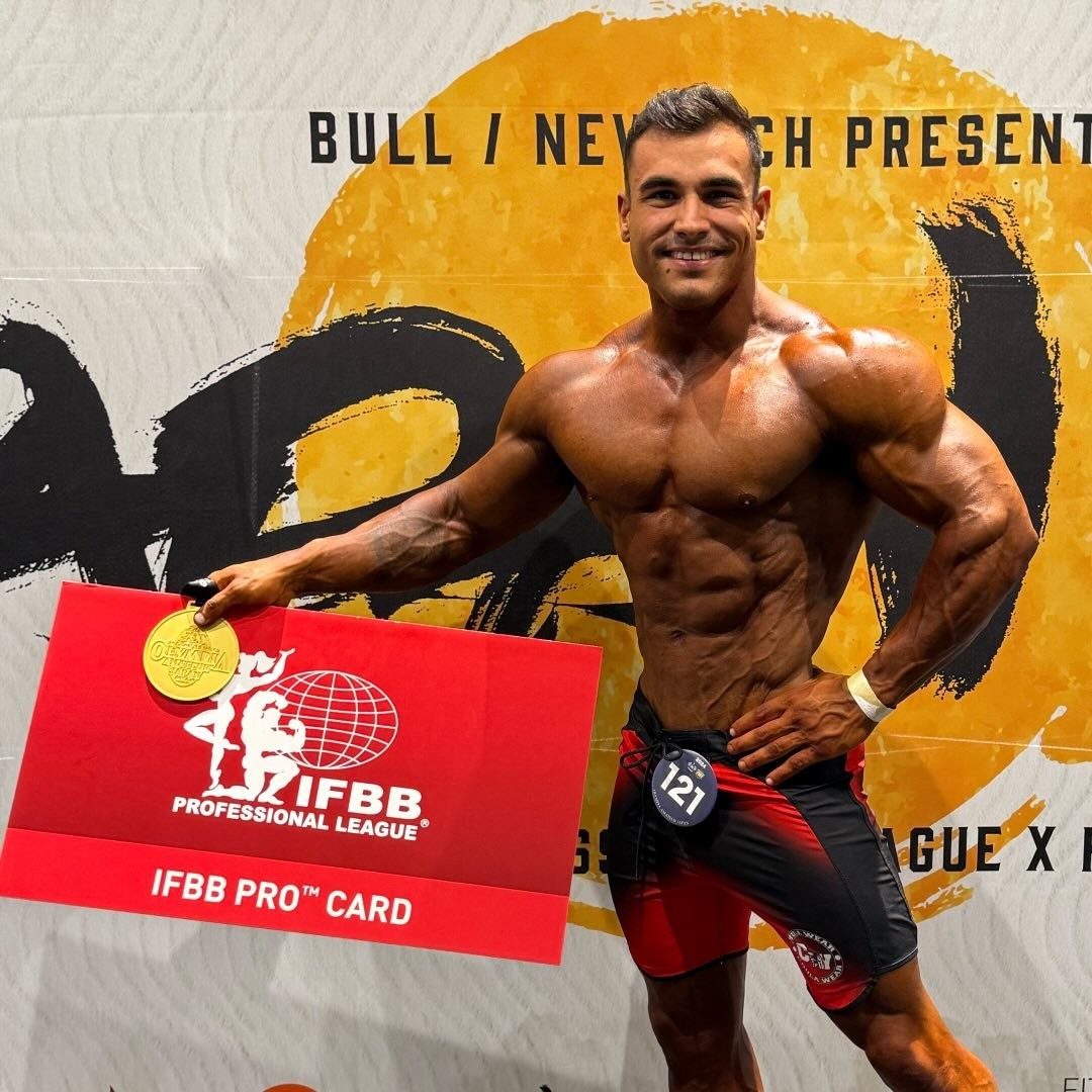 �Lucas Falcao