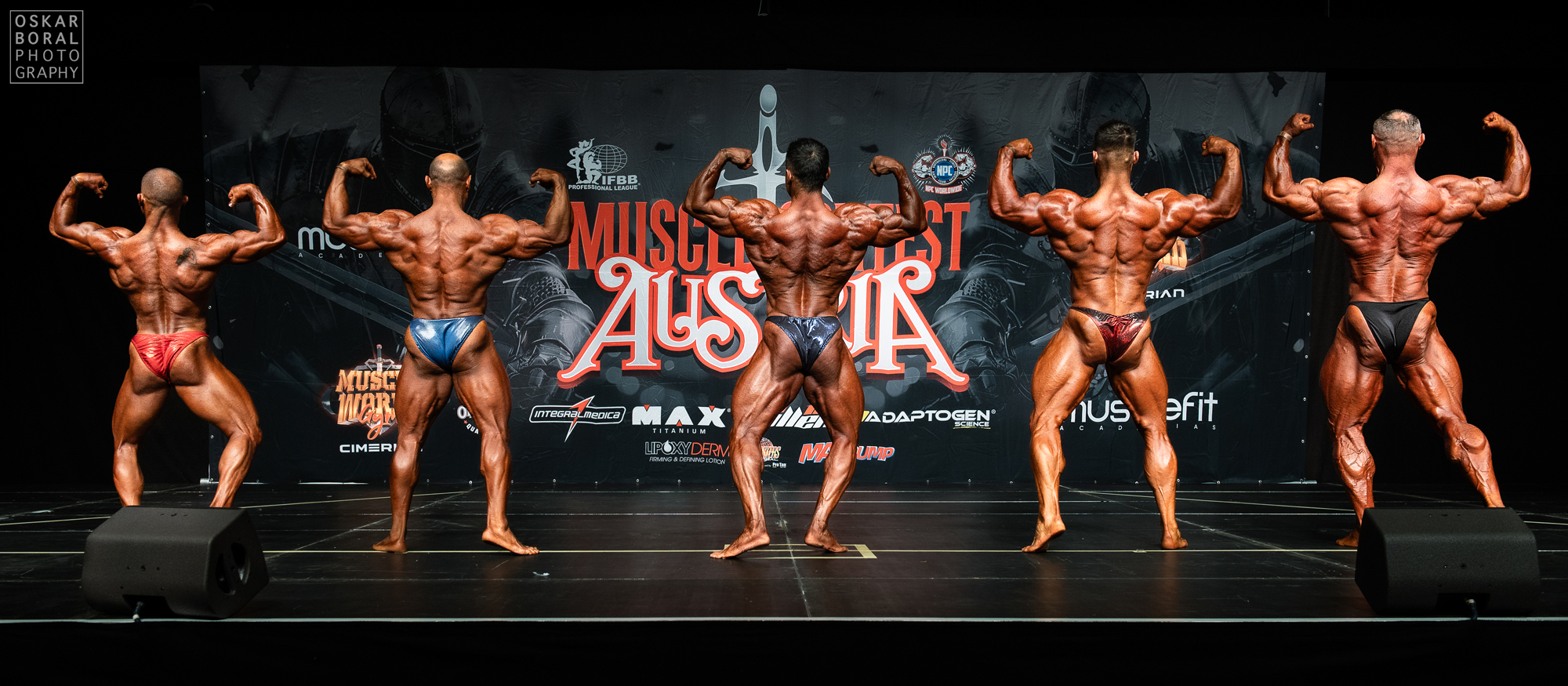 �Libor Voborn�k p�i souboji o absolutn� v�t�zstv� v kulturistice mu�� na Musclecontest Austria Pro Qualifier 2024 (foto: Oskar Boral)�