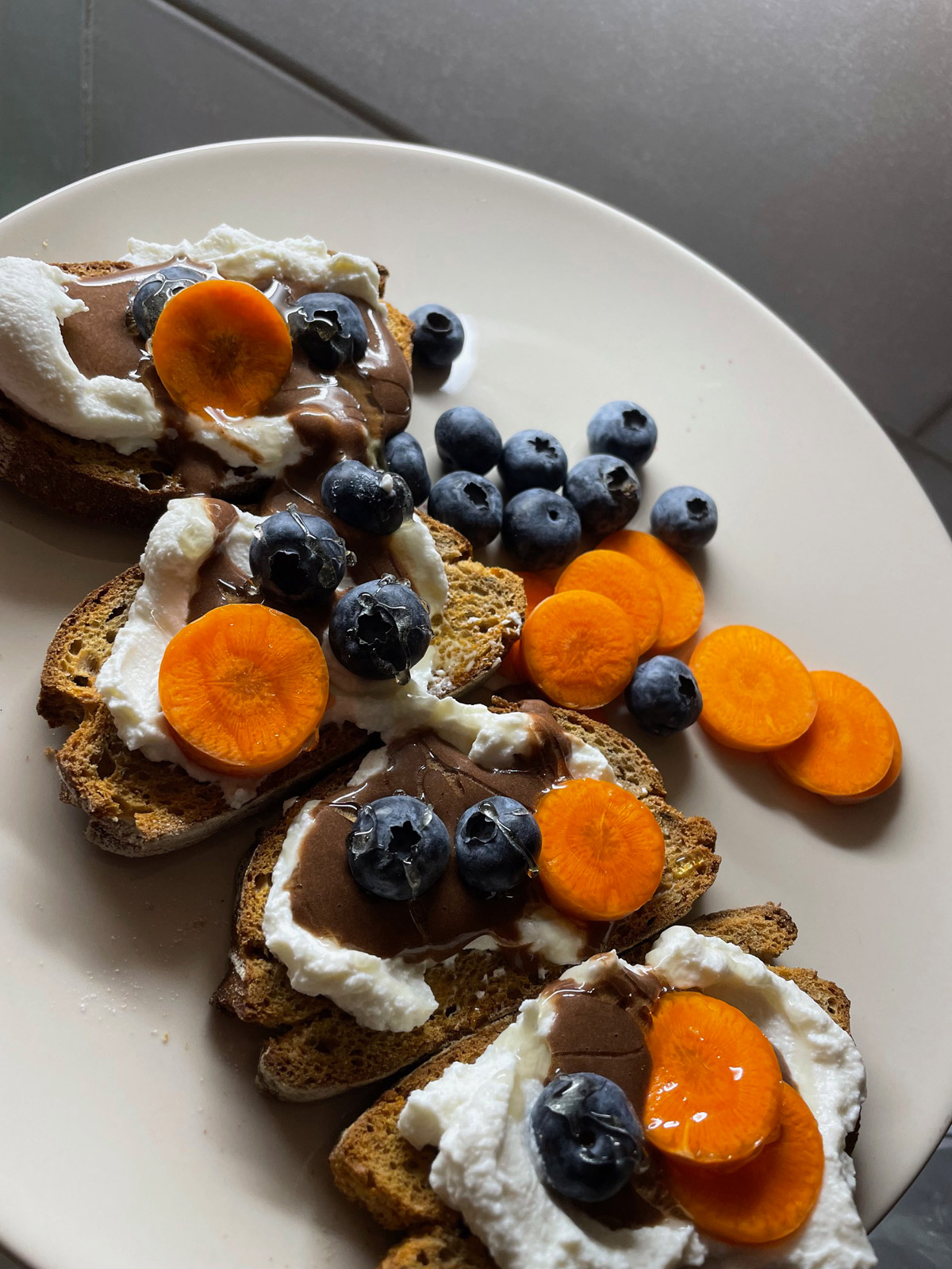 V�era jsem jedl� Maro� Hubinsk�, classic physique (5167 kcal)