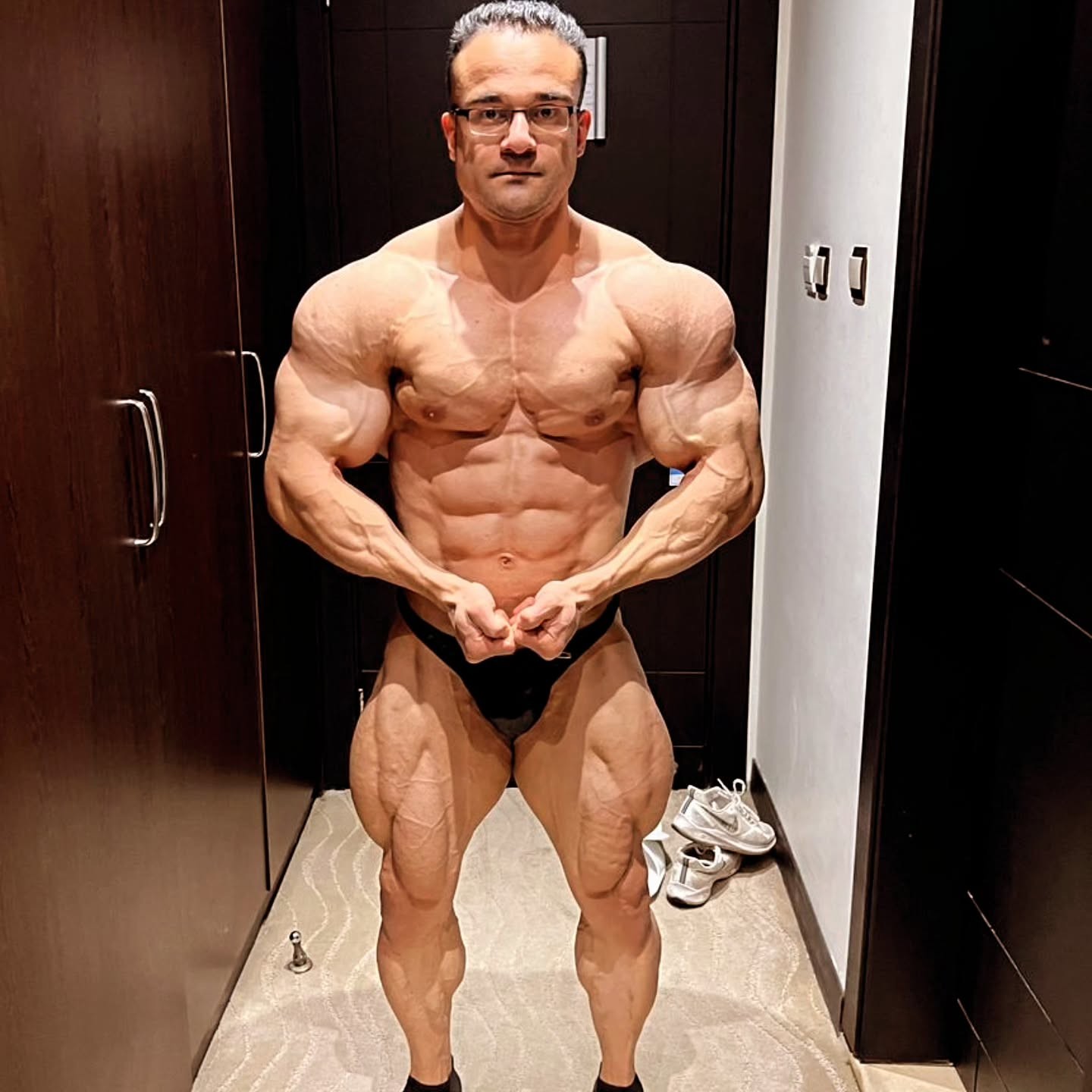 Sajad Seif na fotografii po��zen� den p�ed sout���