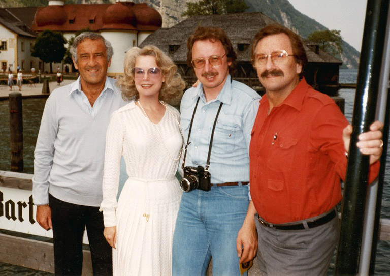 Albert Busek s Betty a bratry Weiderov�mi