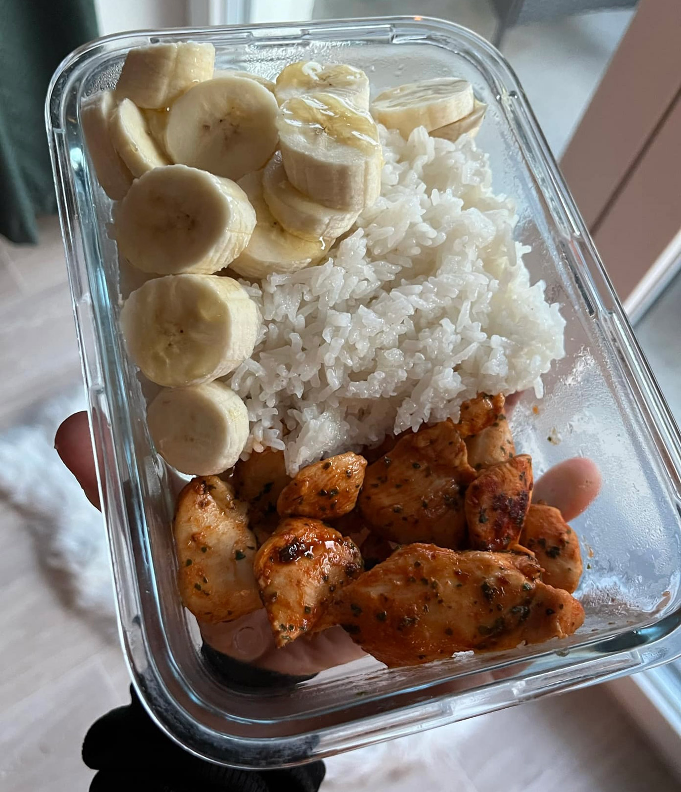 V�era jsem jedl� Martin Medvedyk, powerlifter (3311 kcal)