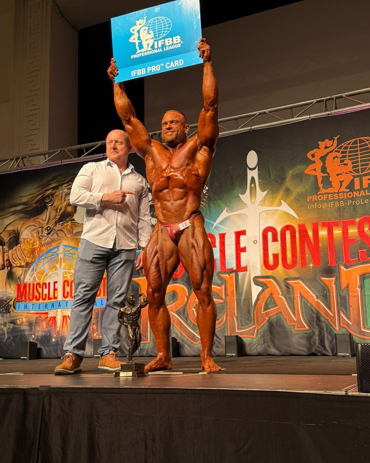 �Ross Corry