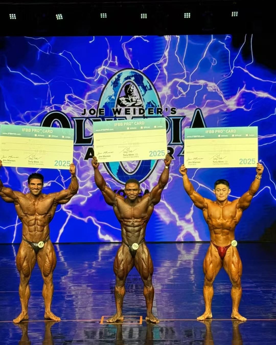 Mohammad Norouzi, Eric Safo, Seongun Kang�
