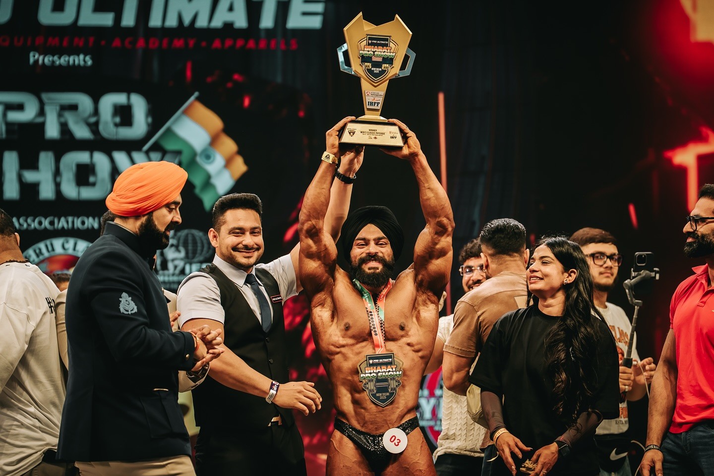 Sunmeet Gill�