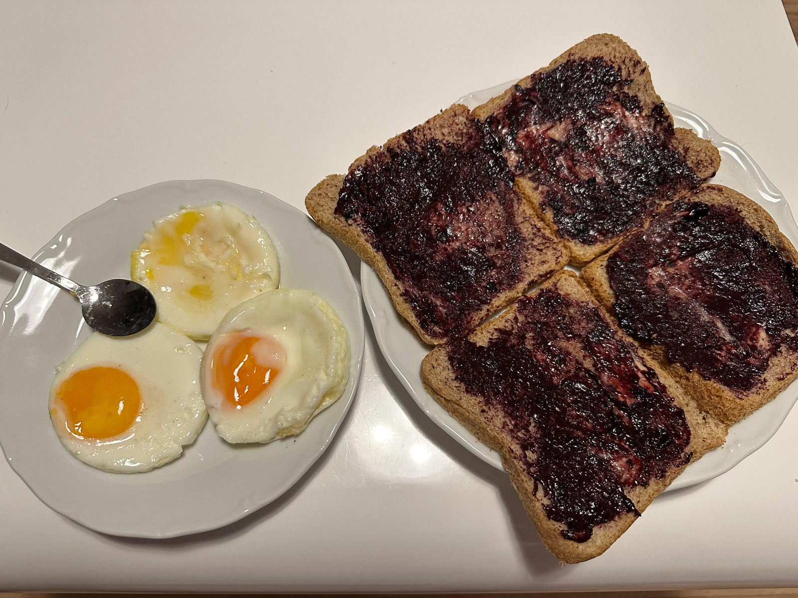 V�era jsem jedl� Adri�n Zvar�k, physique (4022 kcal)