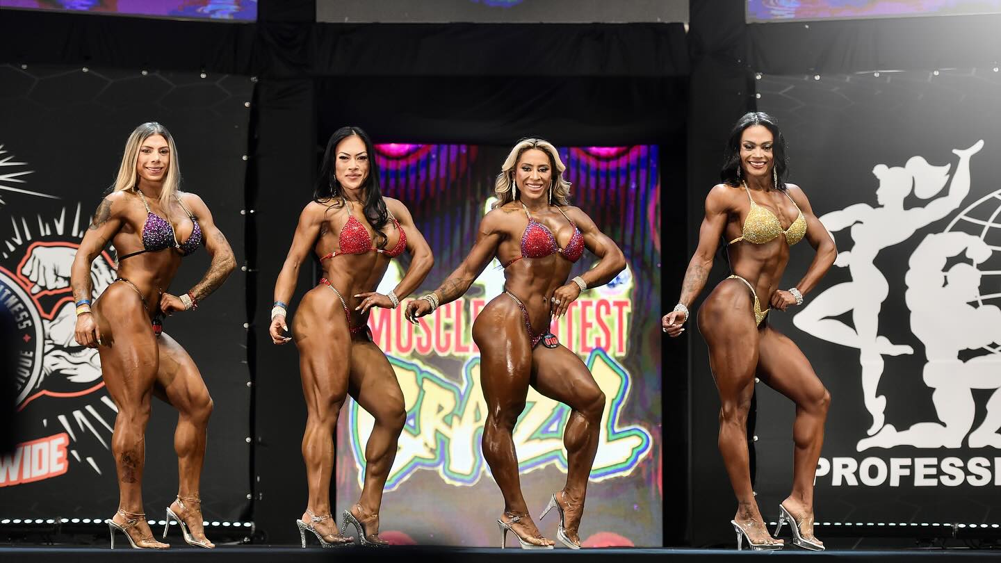 Julia Caceres, Michelle Ibata, Viviane Marcucci, Marcela Mattos�