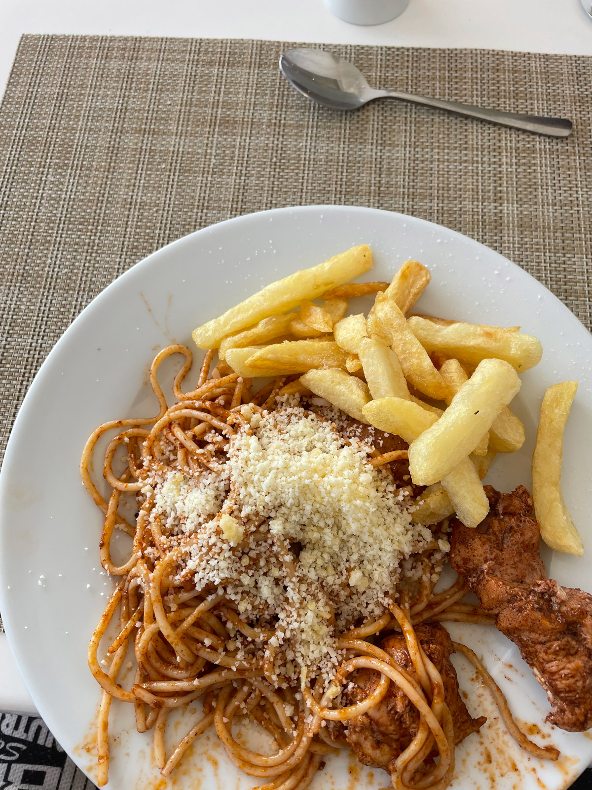 V�era jsem jedl� Petr �idlo, kulturista (8493 kcal)