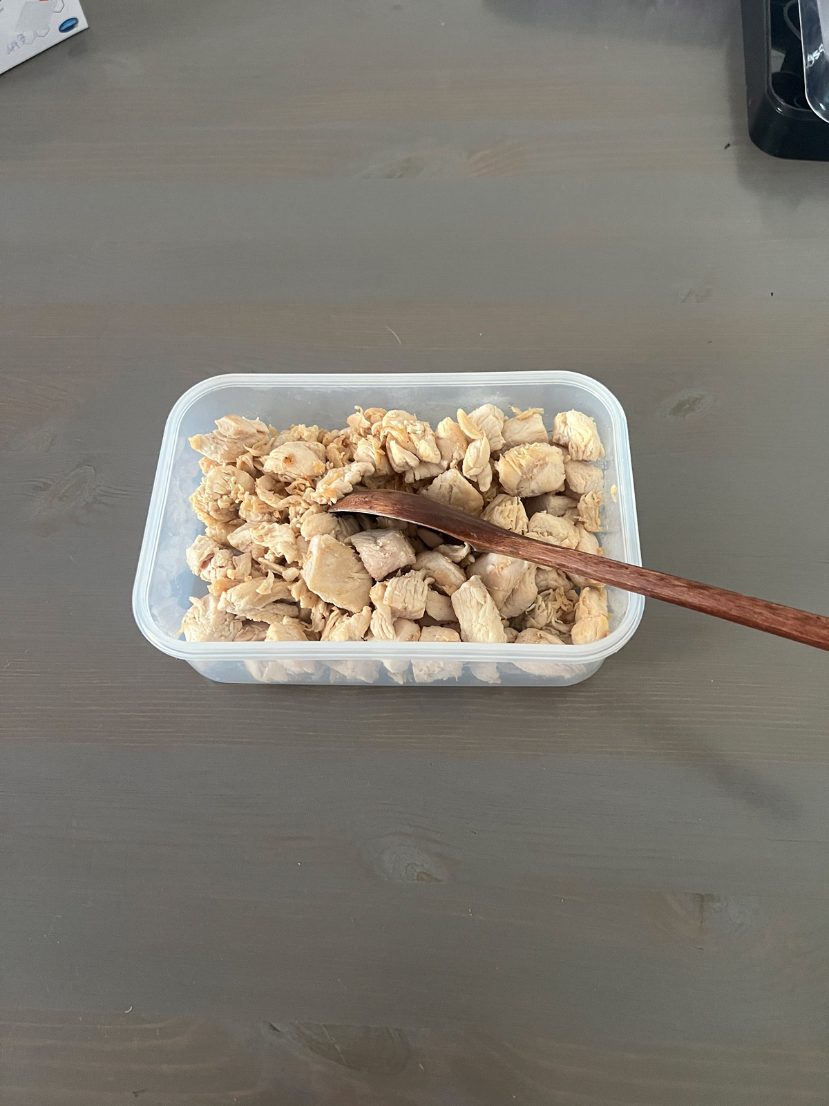 V�era jsem jedl� Tom� Macek, online tren�r (2083 kcal)