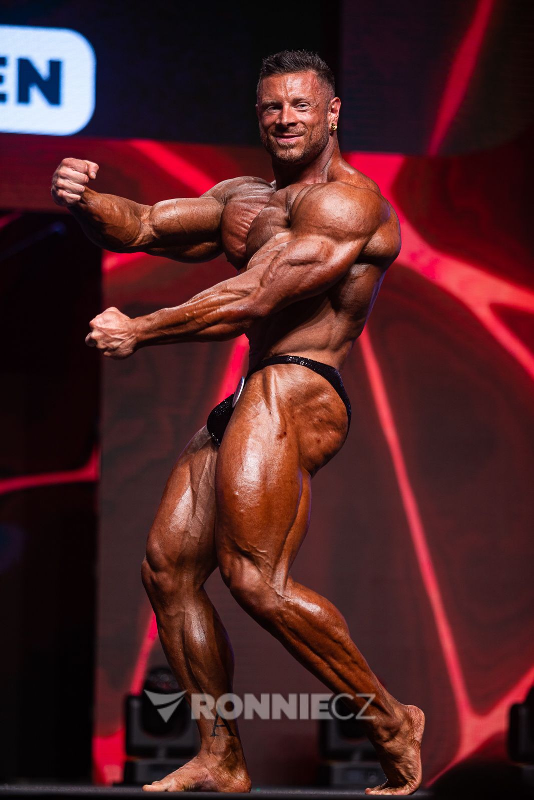 Matthias Hollweck