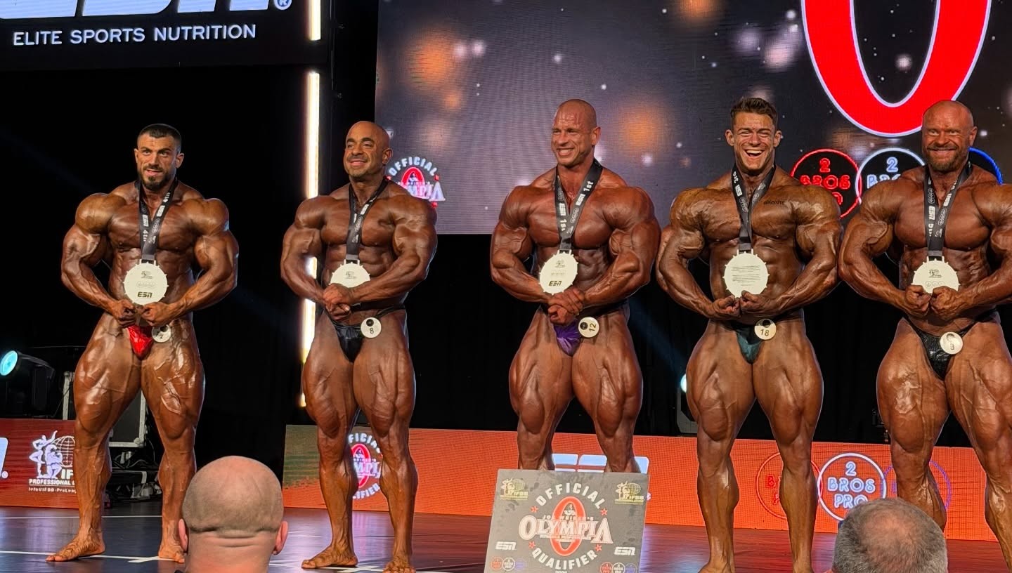 Pablo Llopis, Sasan Heirati, Michal Kri��nek, Joan Pradells, James Hollingshead�