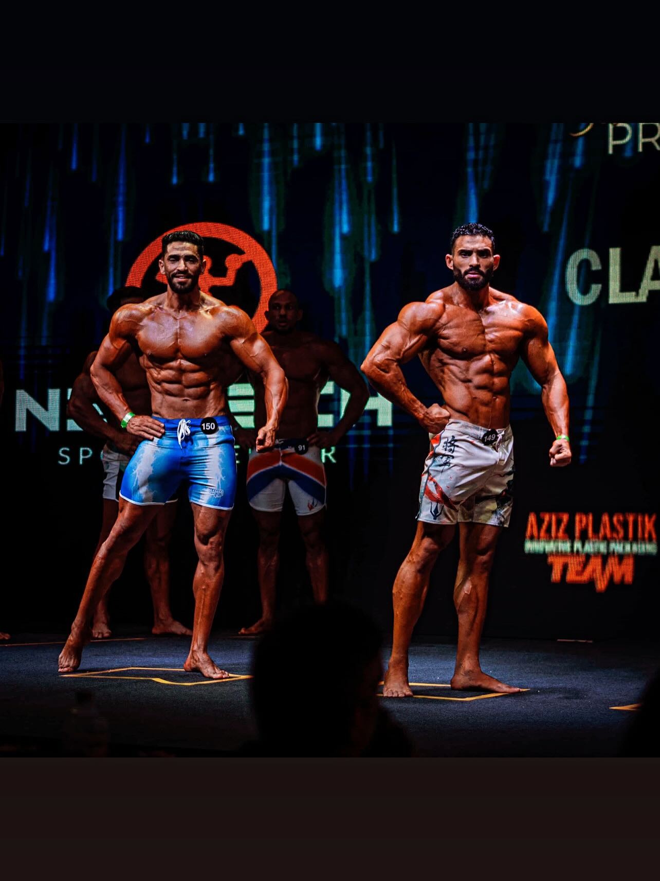 �Mustafa Rafeid (vpravo)