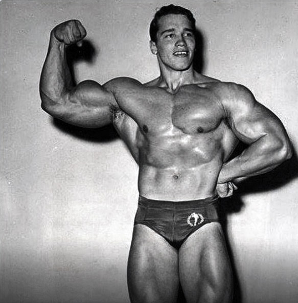 Arnold Schwarzenegger na NABBA Mr. Universe 1967 v Lond�n�