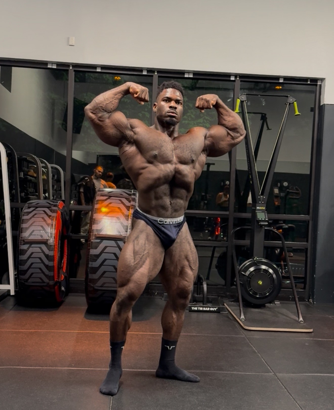 Oluwatobi Ishola 2 dny p�ed New York Pro 2026
