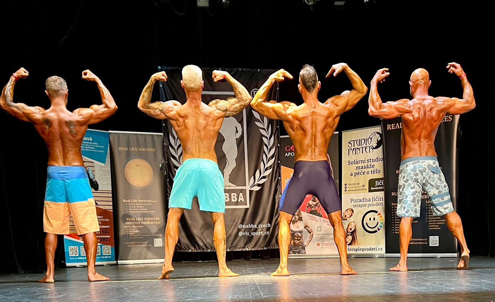 Jan �enfeld na NABBA Czech Championship 2026