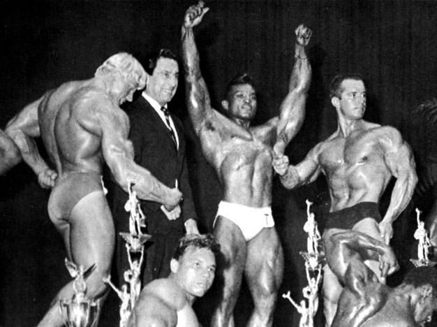 Dave Draper, Joe Weider, Sergio Oliva, Chet Yorton (1966)
