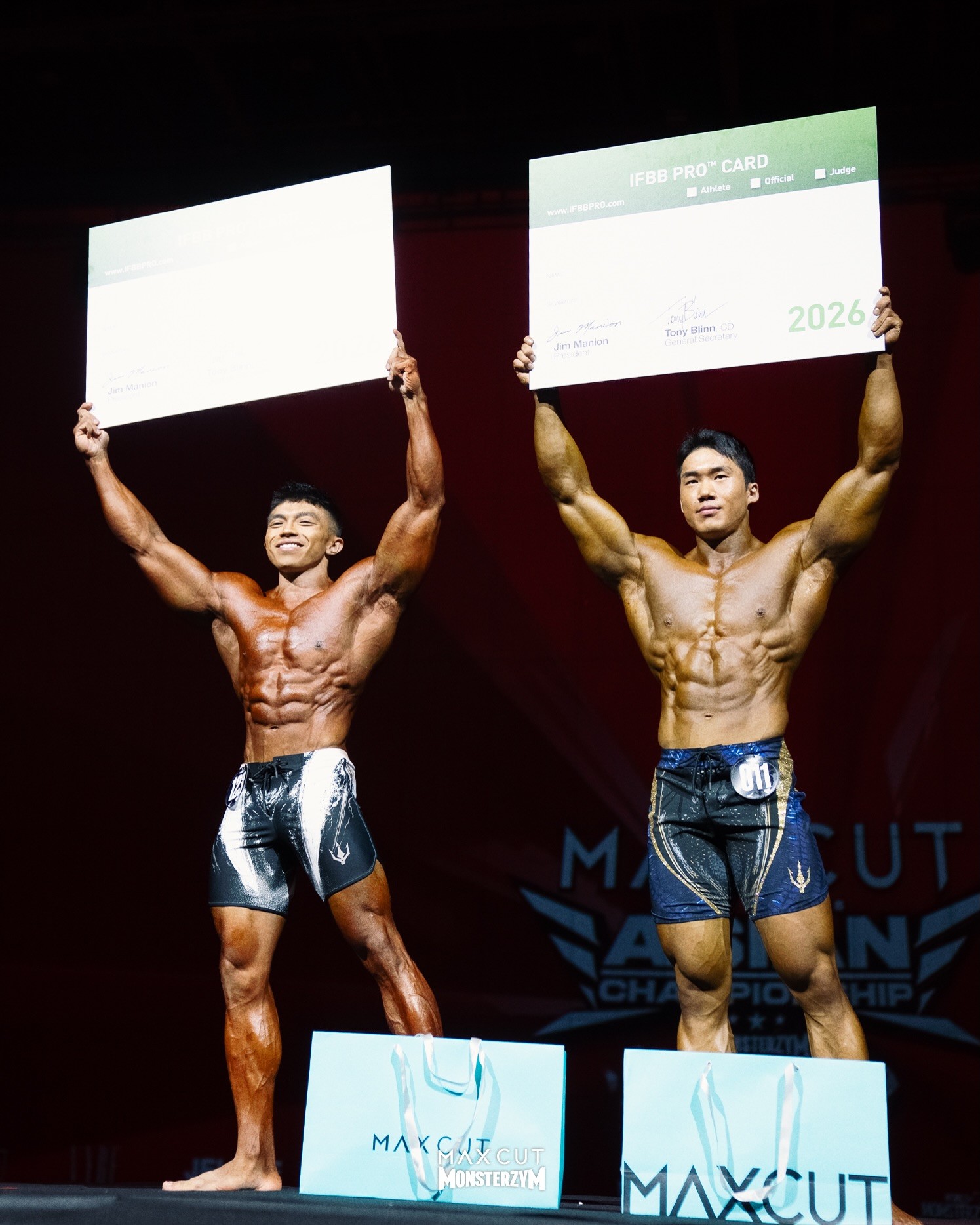 Kung Yi Ming, Jonghyuk Lee�
